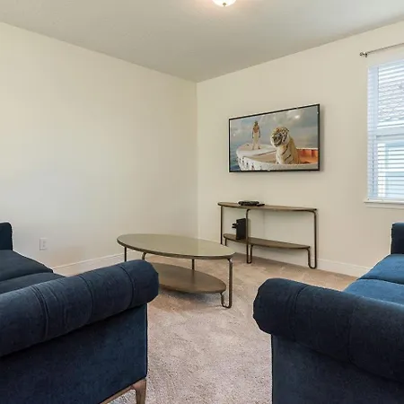 Spacious 8 Bdrm Retreat With Themed Bedrooms In Encore